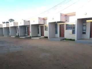 1 Bedroom Flats For Sale in Chalala