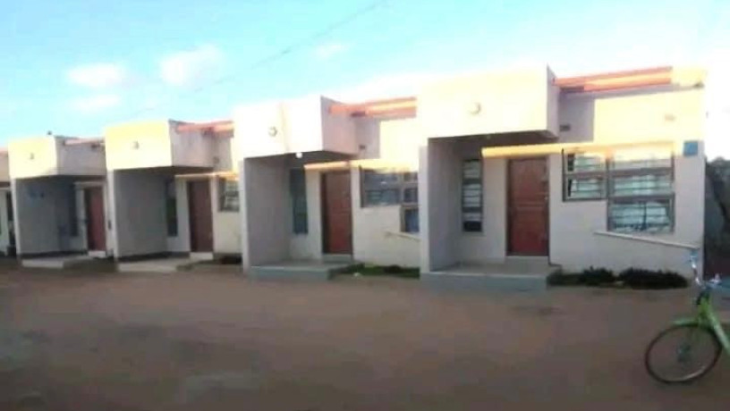 1-bedroom-flats-for-sale-in-chalala-big-2