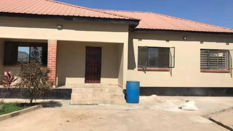 3-bedroom-flat-for-rent-in-meanwood-ndeke-big-1