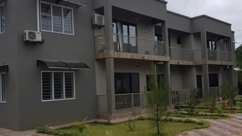 2-bedroom-apartment-for-rent-in-rhodespark-big-0