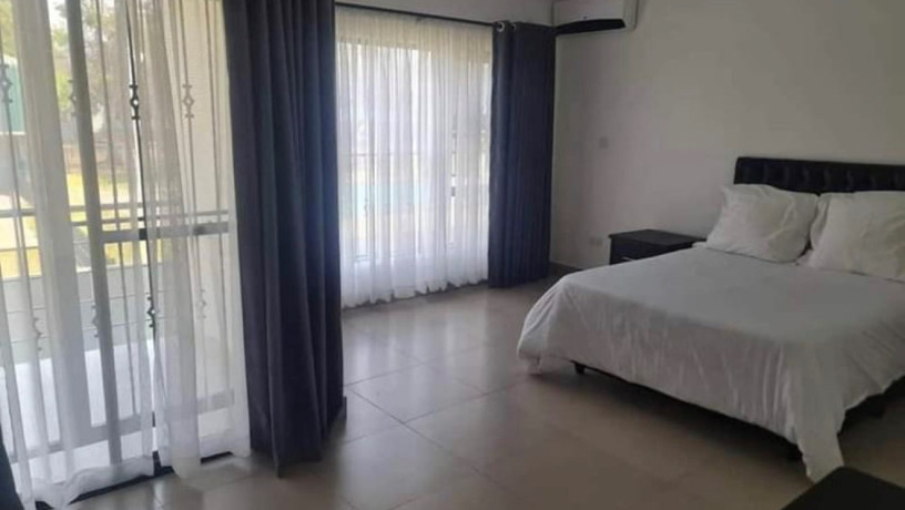 3-bedroom-apartment-for-rent-in-rhodes-park-big-5