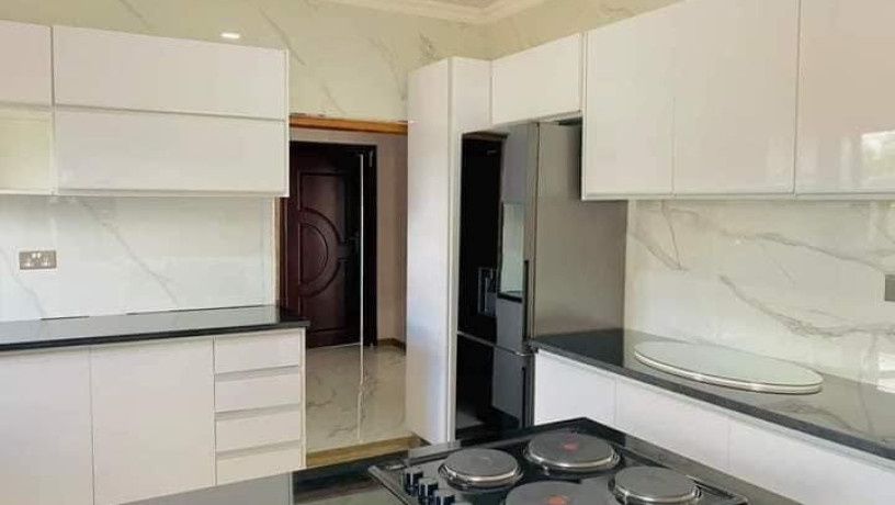 3-bedroom-flat-for-rent-in-silverest-big-4