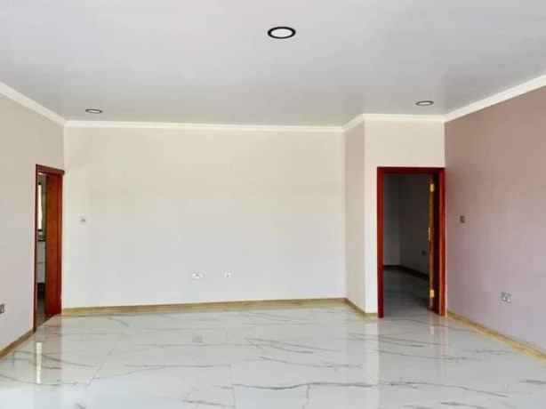 3-bedroom-flat-for-rent-in-silverest-big-2