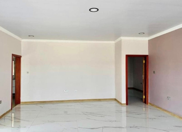 3-bedroom-flat-for-rent-in-silverest-big-4