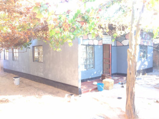 3 Bedroom Stand Alone for Sale in Chilenje