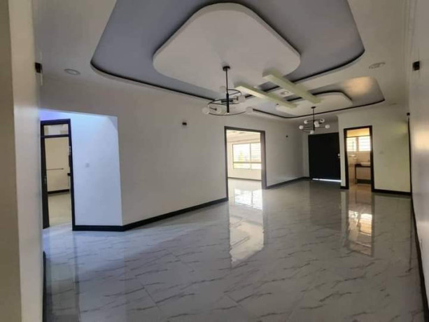 5-bedroom-house-for-sale-in-ibex-hill-big-3