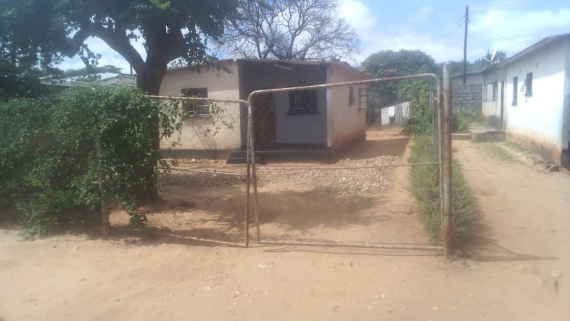 2-bedroom-stand-alone-house-for-sale-in-chestone-big-0