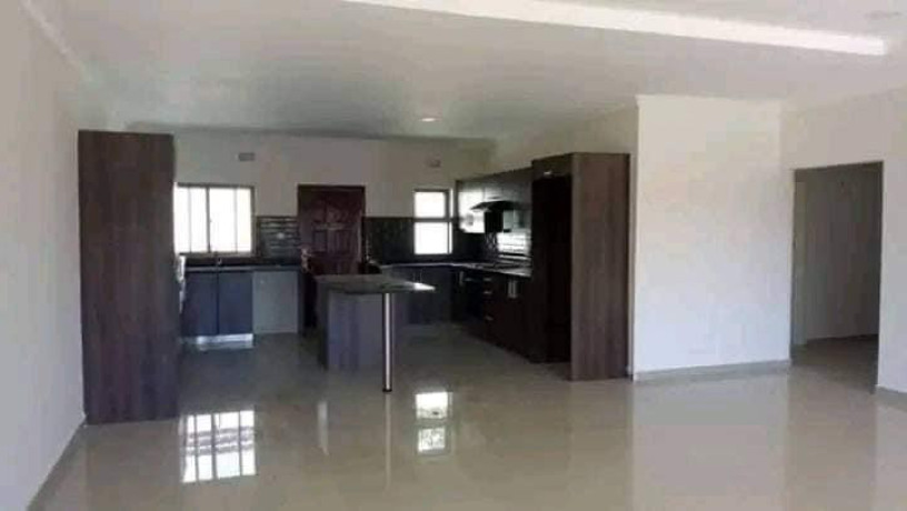 3-bedroom-flat-for-rent-in-salama-park-big-3