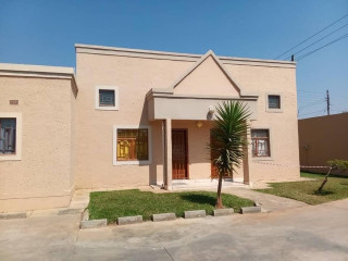 2-bedroom-flat-for-rent-in-woodlands