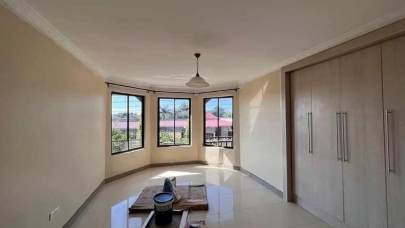 4-bedroom-flat-for-rent-in-woodlands-big-3