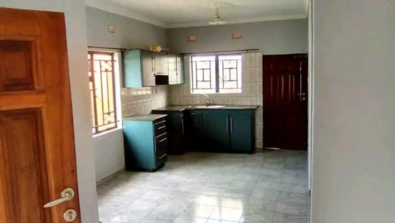 2-bedroom-flat-for-rent-in-lilayi-big-4