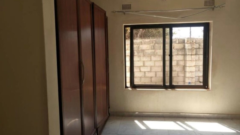 2-bedroom-flat-for-rent-in-lilayi-big-7