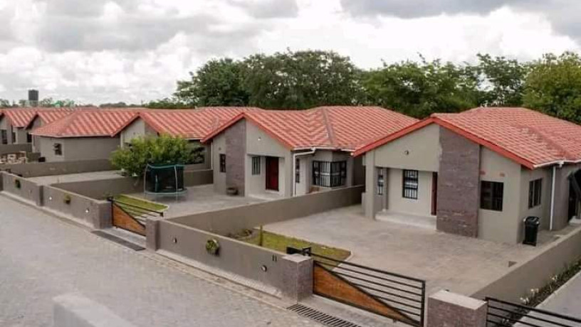 newly-built-3-bedroom-houses-for-sale-in-chalala-big-0