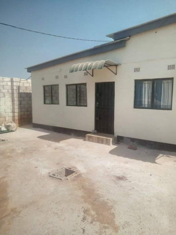 2-bedroom-flat-for-rent-in-lilayi-big-0