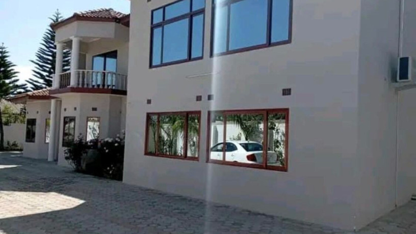 7-bedroom-house-for-rent-in-ibex-hill-big-7