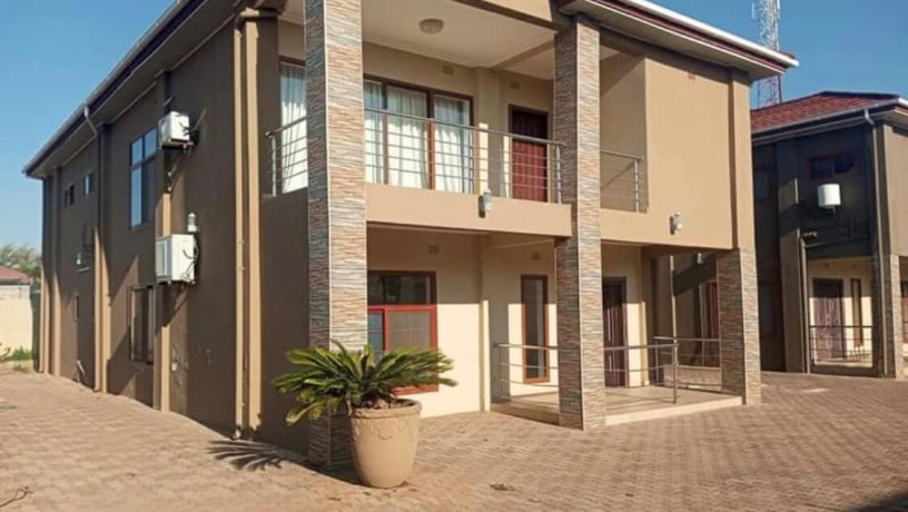 3-bedroom-flat-for-rent-in-ibex-hill-big-1