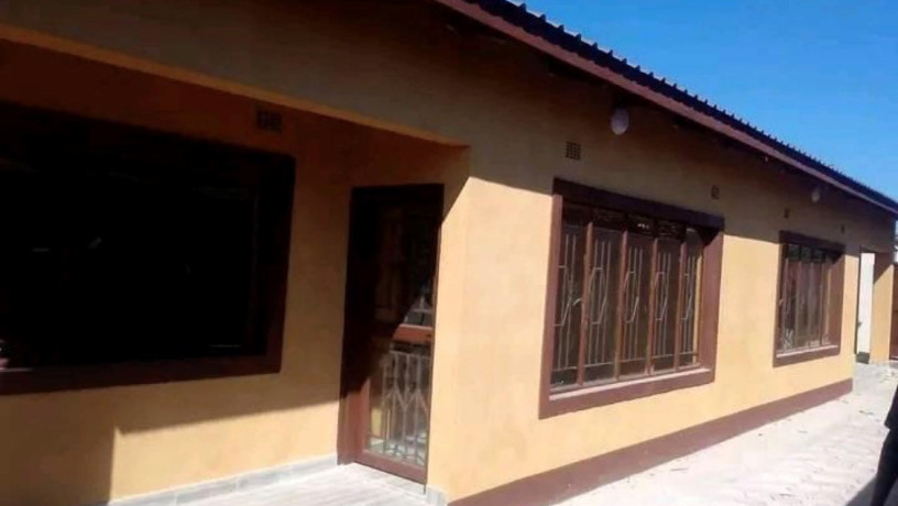 neat-and-modern-2-bedroom-flats-for-sale-in-mutendere-big-5