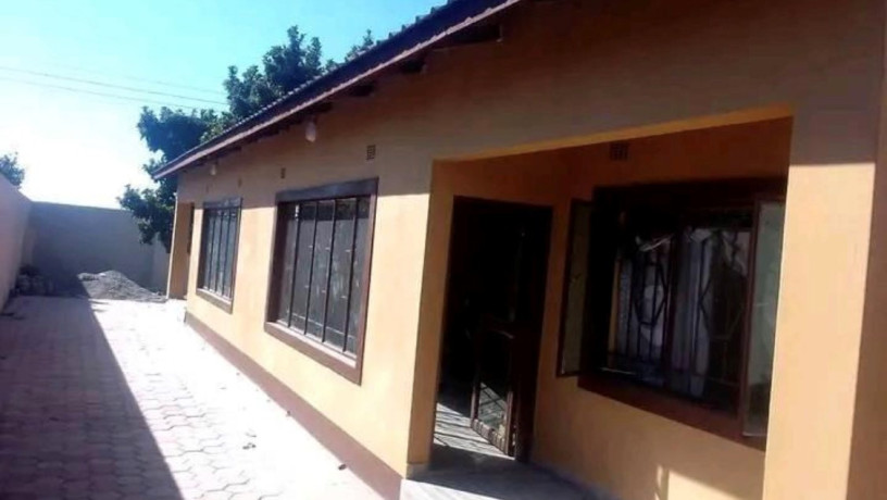 neat-and-modern-2-bedroom-flats-for-sale-in-mutendere-big-0