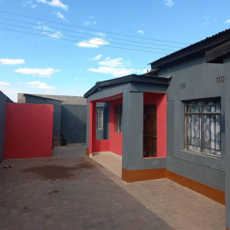 2-bedroom-flats-for-sale-in-mutendere-big-0