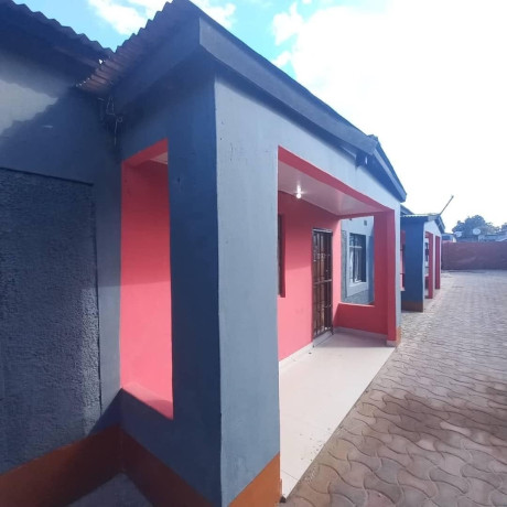 2-bedroom-flats-for-sale-in-mutendere-big-4