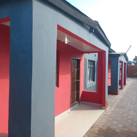 2-bedroom-flats-for-sale-in-mutendere-big-6