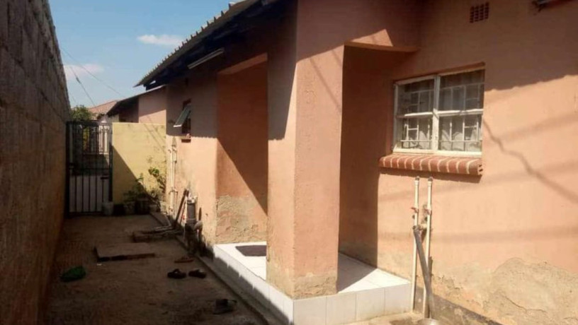 2-bedroom-flats-for-sale-in-chunga-big-0