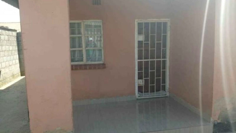 2-bedroom-flats-for-sale-in-chunga-big-1