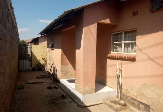 2-bedroom-flats-for-sale-in-chunga-big-0