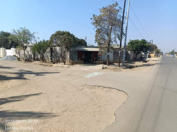 2-and-1-bedroom-flats-for-sale-in-chalala-big-4