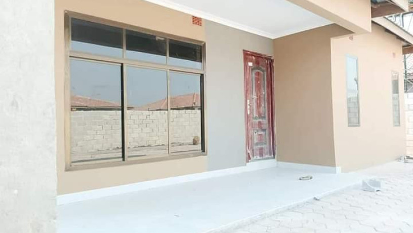 2-bedroom-flat-for-sale-in-lilayi-big-4