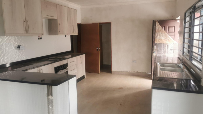 3-bedroom-flats-for-sale-in-chalala-big-2