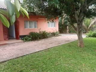 3 Bedroom Flat For Sale in Woodlands