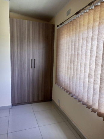 2-bedroom-property-for-sale-in-olympia-big-5