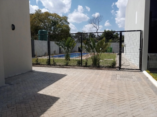 3-bedroom-apartments-for-rent-in-kabulonga-big-1