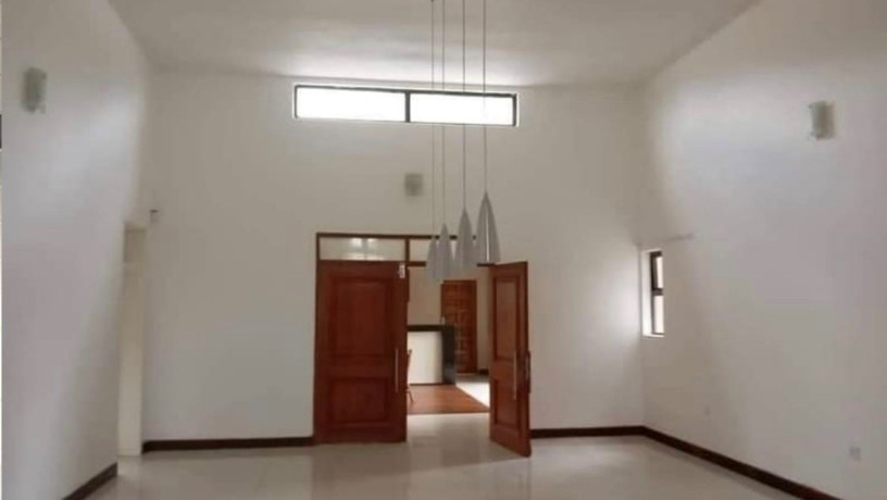 4-bedroom-house-for-rent-in-kabulonga-big-5