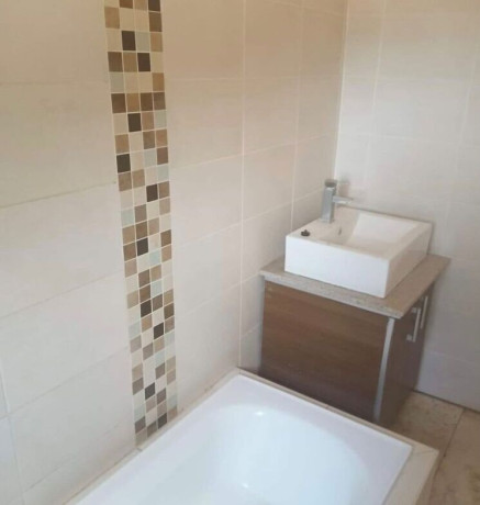 2-bedroom-flat-for-rent-in-kabulonga-big-8