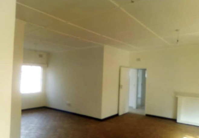 3-bedroom-flat-for-rent-big-7