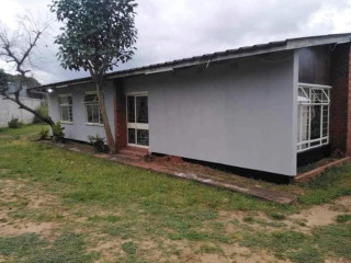 Spacious 3 Bedroom House For Sale in Avondale