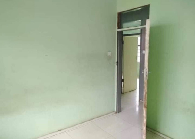 spacious-3-bedroom-house-for-sale-in-avondale-big-4