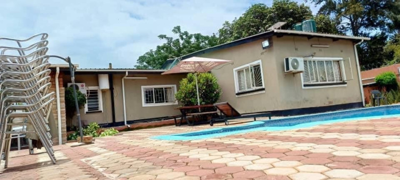 4-bedroom-house-for-sale-in-avondale-big-0