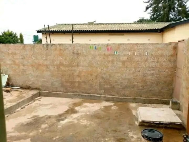 2-bedroom-house-for-sale-in-avondale-big-7