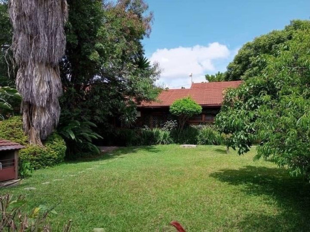 3-bedroom-house-for-sale-in-olympia-big-2