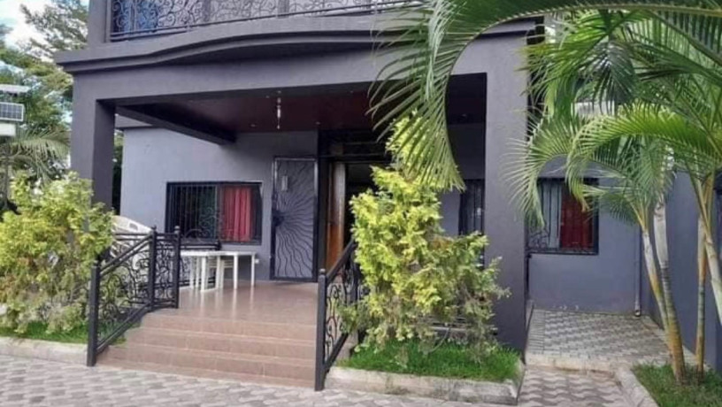 3-bedroom-houses-for-sale-in-olympia-big-0