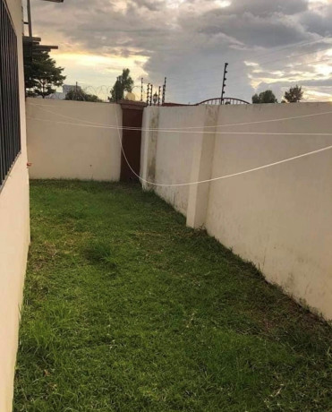 3-bedroom-flat-for-rent-in-olympia-big-7