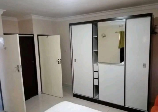 5-bedroom-house-for-sale-in-chudleigh-big-2