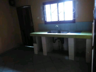 four-bedroom-double-storey-flat-for-sale-in-phi