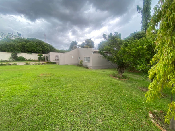 4-bedroom-house-for-sale-in-roma-big-6