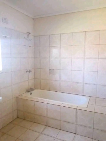 4-bedroom-house-for-rent-in-makeni-big-7