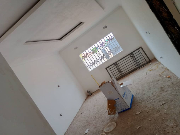 3-bedroom-for-sale-in-chalala-big-3