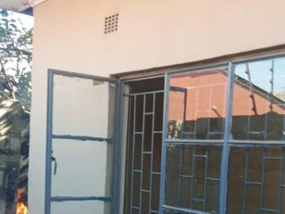 2 Bedroom House For Rent in Kabwata